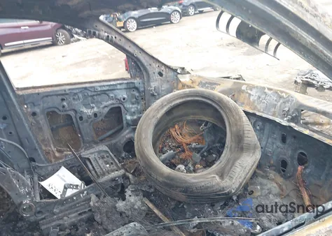 2023 Honda Pilot Awd Lx z USA, uszkodzony, nr VIN 5FNYG1H28PB057035